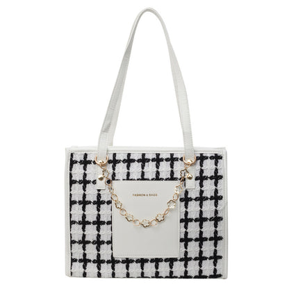 Large Capacity Plaid Tote Bag Fashionable and Versatile